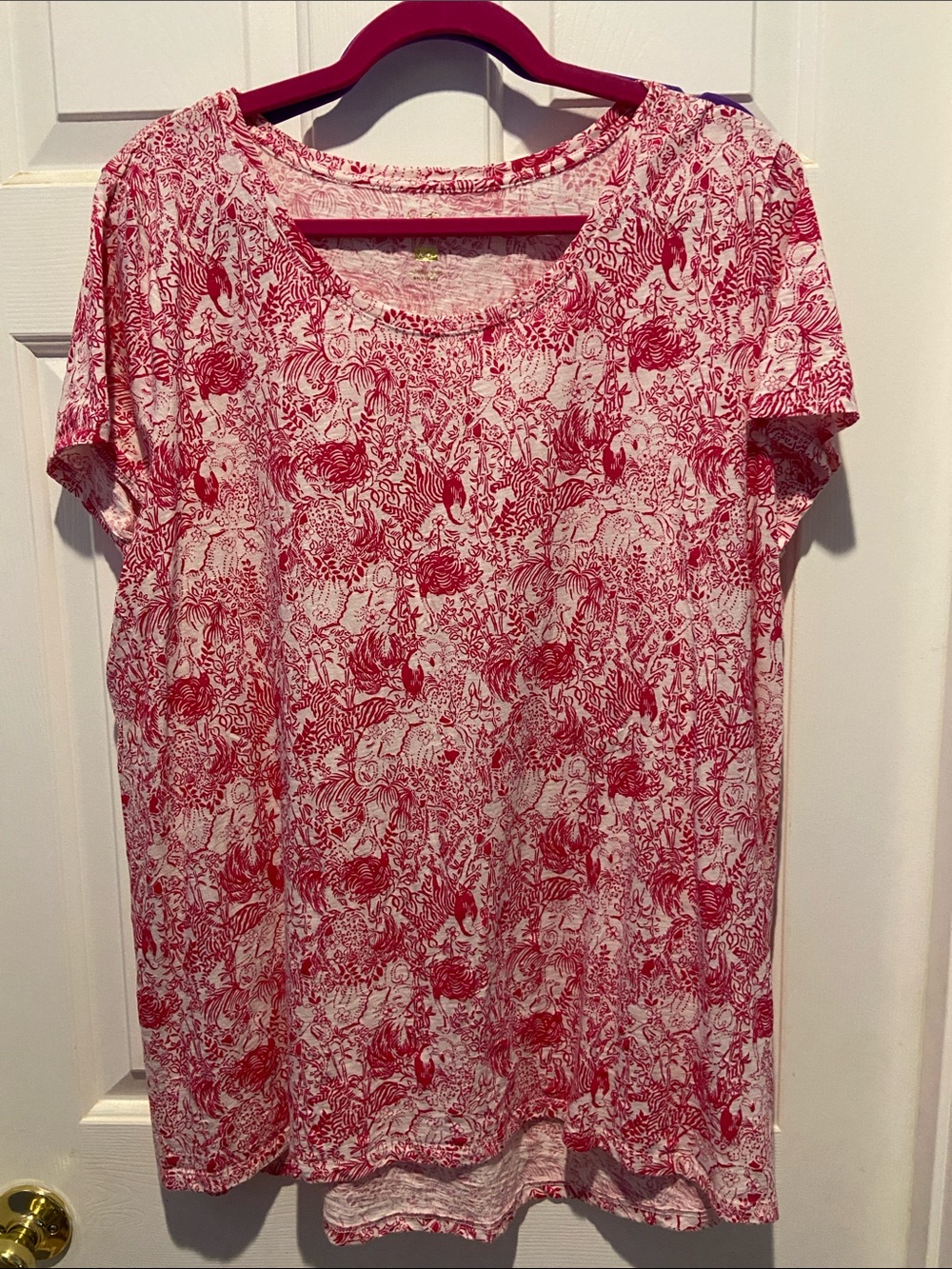 Lilly Pulitzer Etta Tee - XXL -Like New - Rousseau Red Animal Magnetism